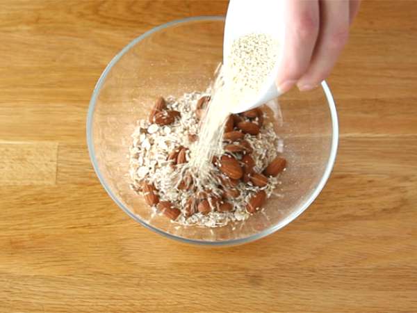 Мюсли, домашно приготвена мюсли - Подготовка стъпка 1