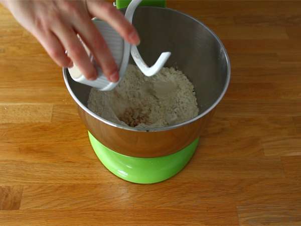 Домашно приготвен хляб за сандвичи - Подготовка стъпка 1