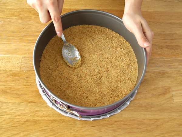 Бавароа с бял шоколад и малини (стъпки и видео) - Подготовка стъпка 2