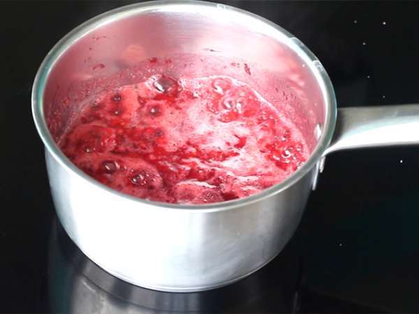 Бавароа с бял шоколад и малини (стъпки и видео) - Подготовка стъпка 8