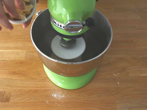 Spiro кучета, домашно приготвени хот-дог - Подготовка стъпка 2