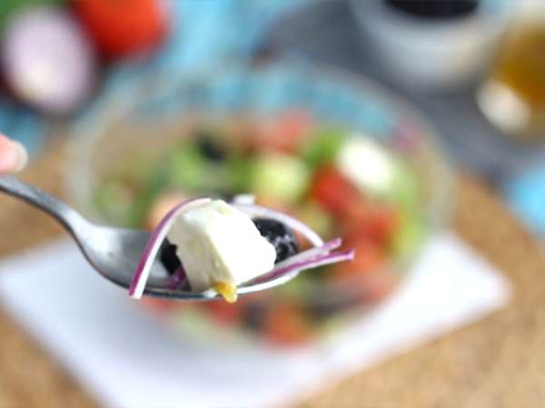 Гръцка салата или хориатики - Подготовка стъпка 4