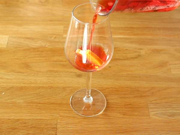 Spritz, известният италиански коктейл с Aperol - Подготовка стъпка 1