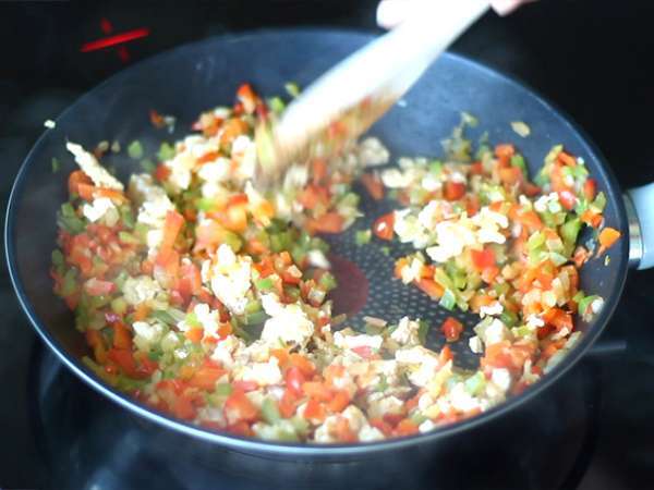 Кесадили с пилешко и авокадо - Подготовка стъпка 2