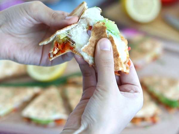 Кесадили с пилешко и авокадо - Подготовка стъпка 7