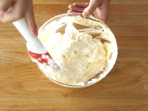 Бързо и лесно малиново тирамису - Подготовка стъпка 4