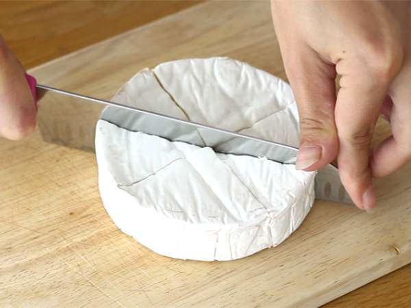 Паниран Камамбер, топящ се и хрупкав - Подготовка стъпка 1