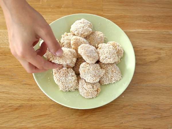 Домашно приготвени пилешки хапки - Подготовка стъпка 4