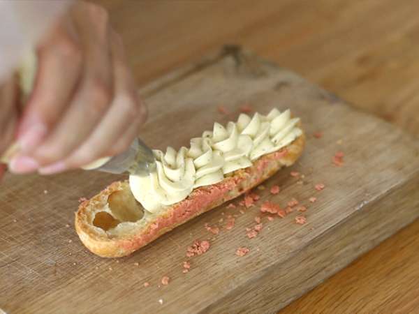 Еклери с крем от шамфъстък и малини - Подготовка стъпка 15