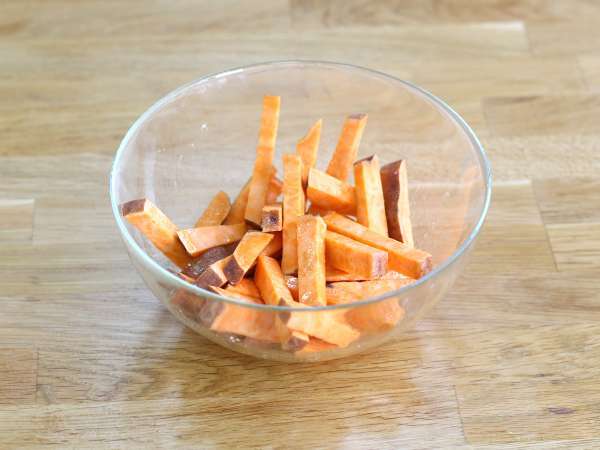 Сладки картофи, печени на фурна (с пиле) - Подготовка стъпка 2