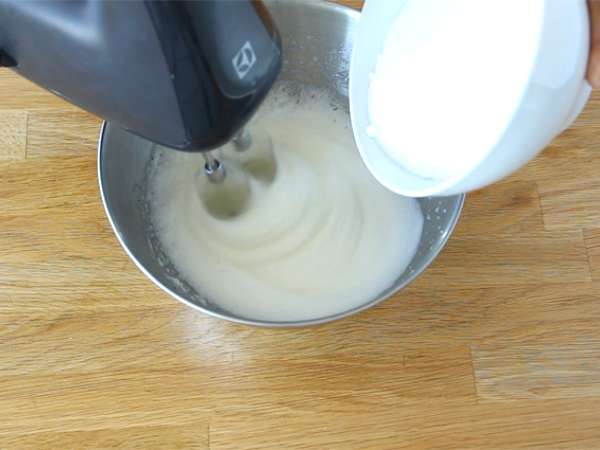 Бразилска кокосова торта - Bolo toalha felpuda - Подготовка стъпка 1