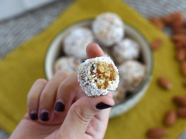 Енергийни топчета с кайсии, зелен чай и кокос - Подготовка стъпка 5