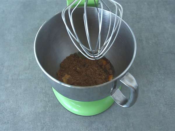 Фондант от шоколад и солен карамел - Подготовка стъпка 1