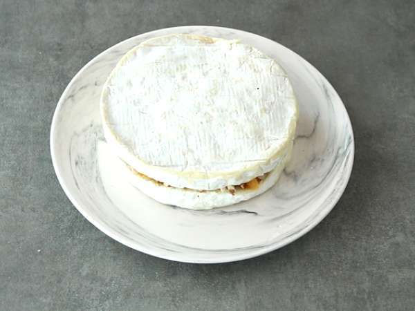 Бри с пълнеж от кайсии и бадеми - Подготовка стъпка 4