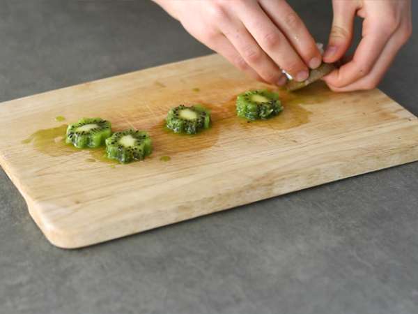 Пудинг със семена от чиа и киви - Подготовка стъпка 2