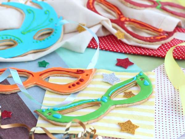 Карнавални маски от къс хляб - Подготовка стъпка 7