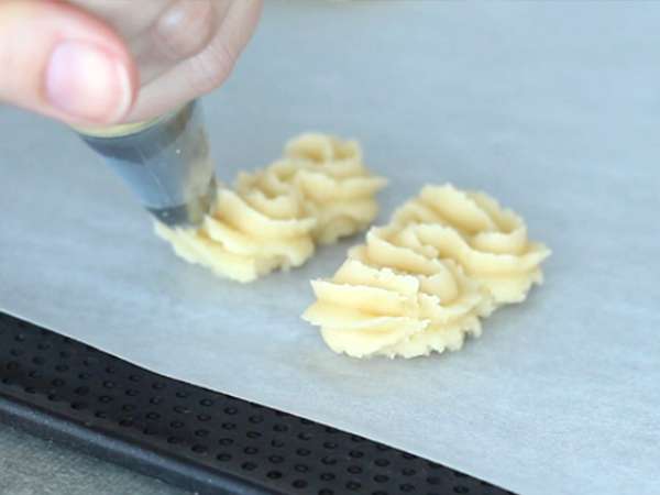 Пръскане на бисквити за закуска - Подготовка стъпка 3