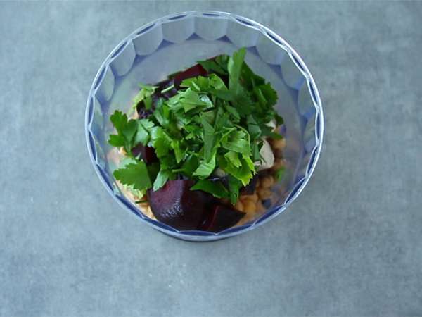 Хумус от червено цвекло - Подготовка стъпка 1