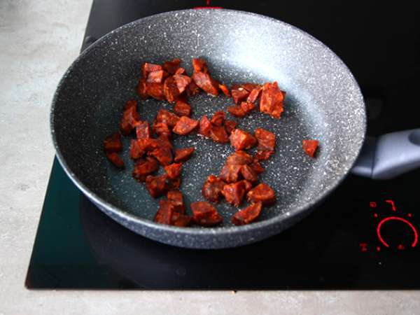 Паста с чоризо - Подготовка стъпка 1