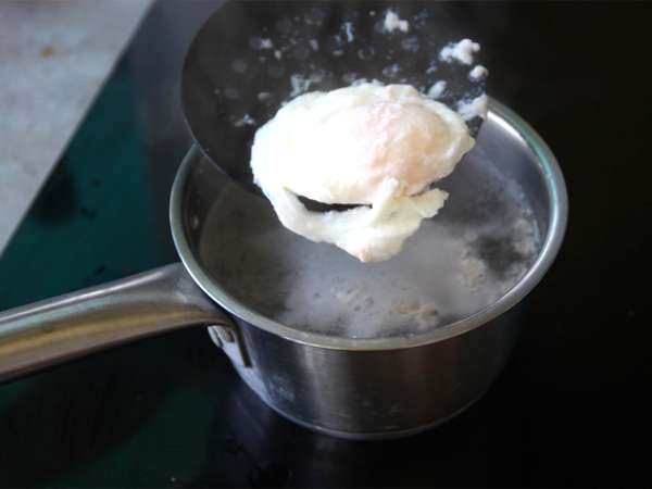 Тост с авокадо и поширано яйце - Подготовка стъпка 2