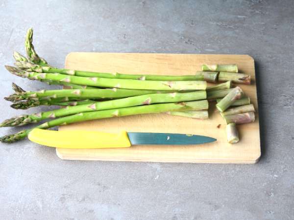 Аспержи със сос муселин - Подготовка стъпка 1