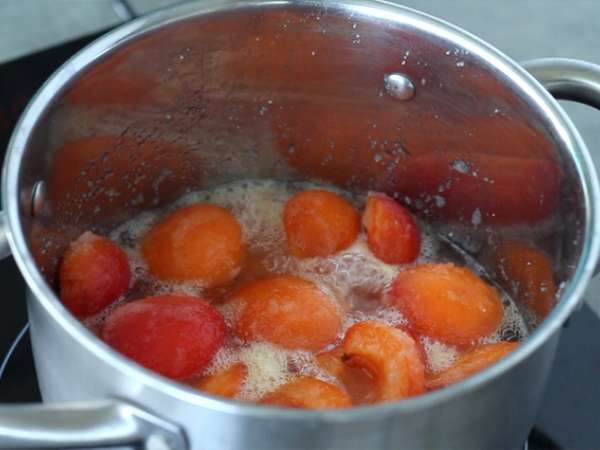 Домашно сладко от кайсии - Подготовка стъпка 2