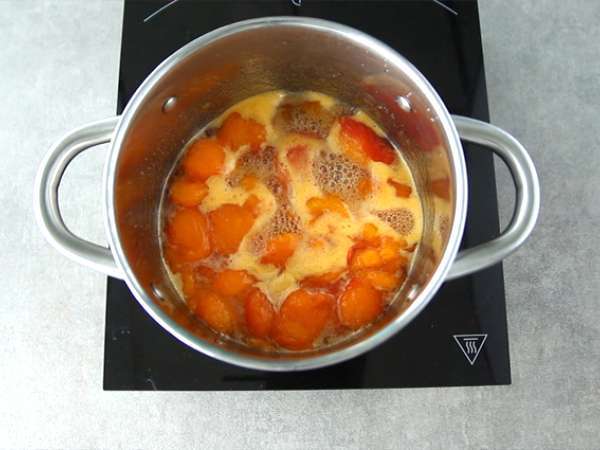 Домашно сладко от кайсии - Подготовка стъпка 3