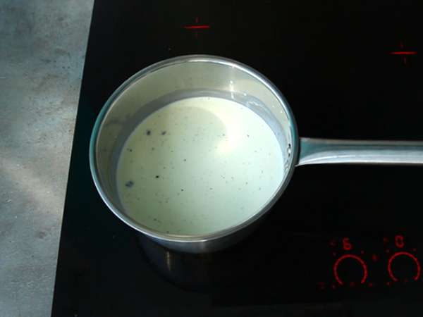 Ванилова панакота с кайсиево кули - Подготовка стъпка 1