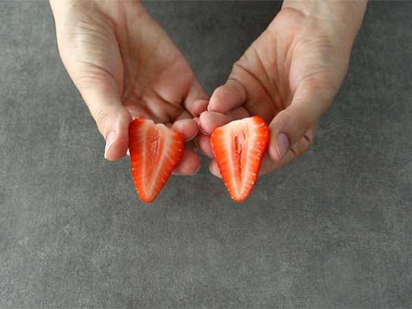 Веган млечен шейк от червени плодове - Подготовка стъпка 1