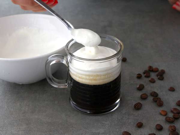 Ирландско кафе (кафе с уиски и бита сметана) - Подготовка стъпка 3