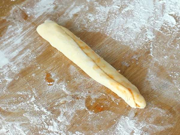 Плетени кайсиеви бриоши - Подготовка стъпка 3