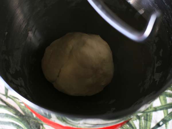 Плетени хлебчета с песто - Подготовка стъпка 1