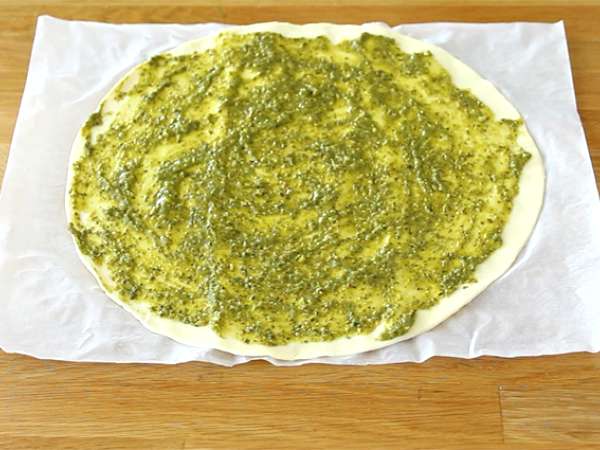 Бутер тесто с песто - Подготовка стъпка 1