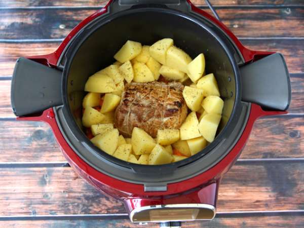 Свинско печено, рецепта на Cookeo - Подготовка стъпка 4