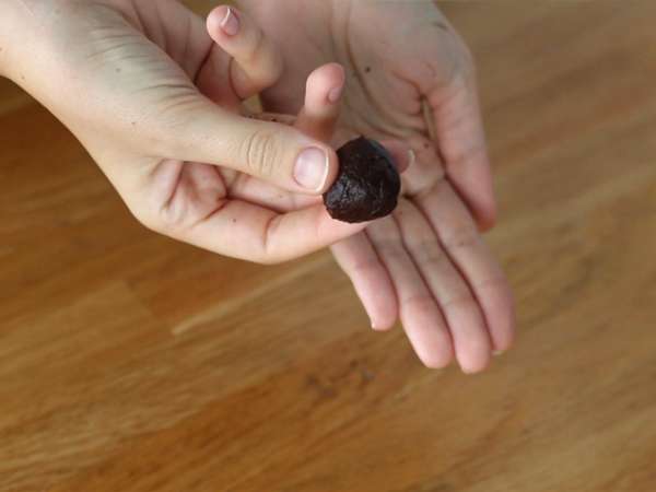 Трюфели с шоколадово покритие - Подготовка стъпка 4