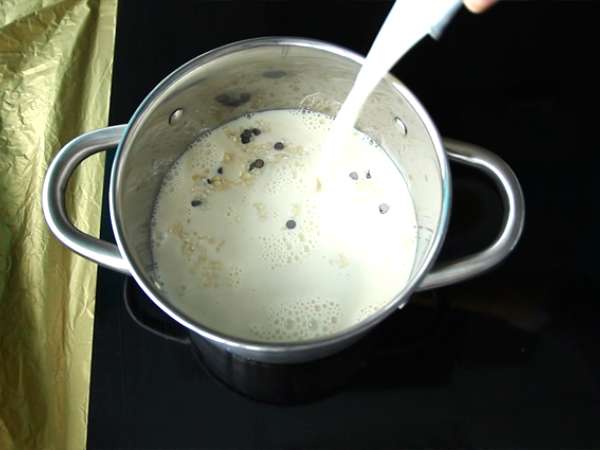 Комплект за оризов пудинг с тъмен и бял шоколад - Подготовка стъпка 4