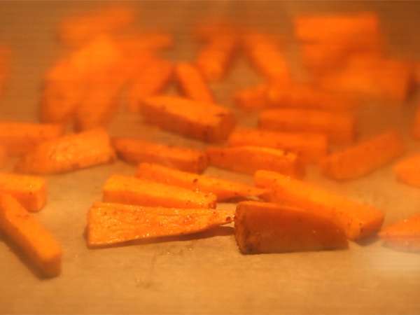 Вегетариански пролетни рулца - червено зеле и сладки картофи - Подготовка стъпка 1