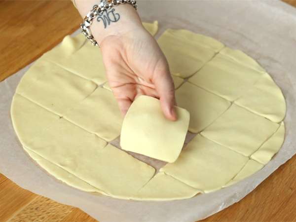 Сладки пликове на любовта за Деня на влюбените - Подготовка стъпка 1