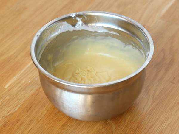 Мраморна бисквитена торта с бадемова глазура - Подготовка стъпка 1