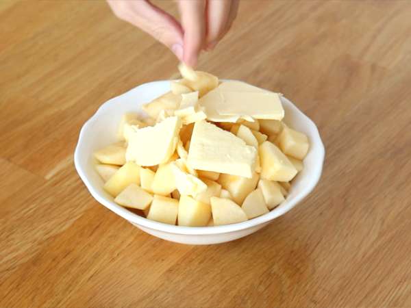 Пудинг с ябълки и карамел и кроасани - Подготовка стъпка 2