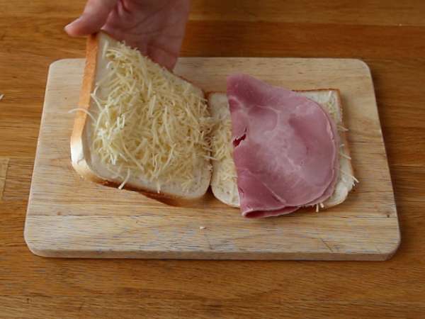 Гурме крок монсие със сос бешамел - Подготовка стъпка 2