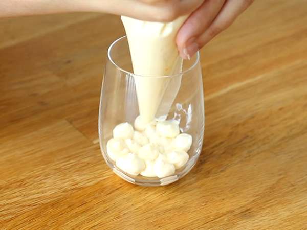 Охладени ягодови тирамису верини - Подготовка стъпка 4