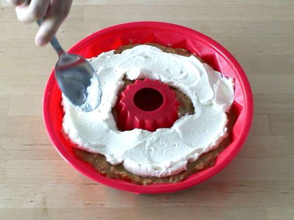 Морковна бисквитена торта с пълнеж от чийзкейк - Подготовка стъпка 6