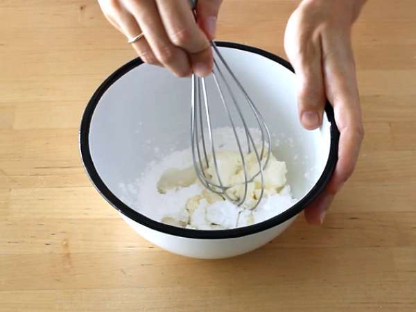 Морковна бисквитена торта с пълнеж от чийзкейк - Подготовка стъпка 8