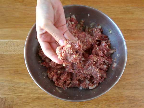 Кюфтета от Ikea с бял сос - Подготовка стъпка 2