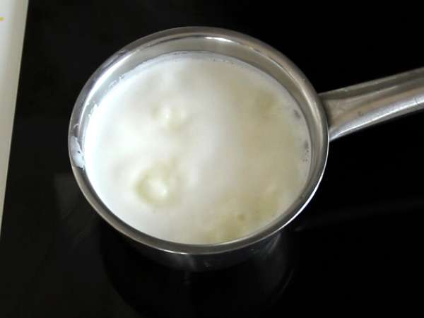 Лесно домашно кондензирано мляко - Подготовка стъпка 1