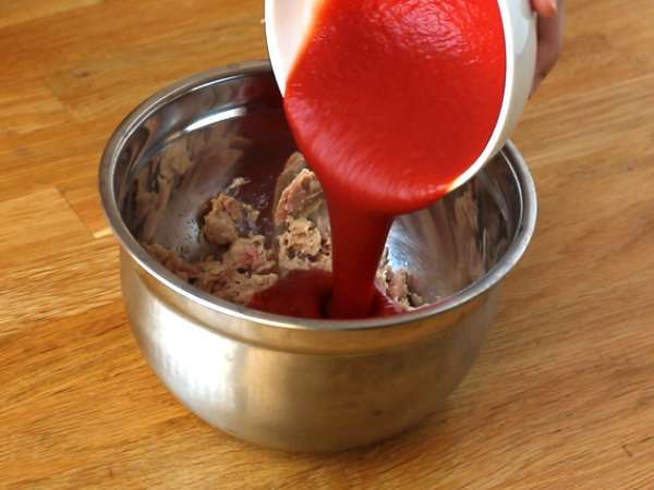 Пасти от риба тон с домашно приготвено тесто - Подготовка стъпка 6