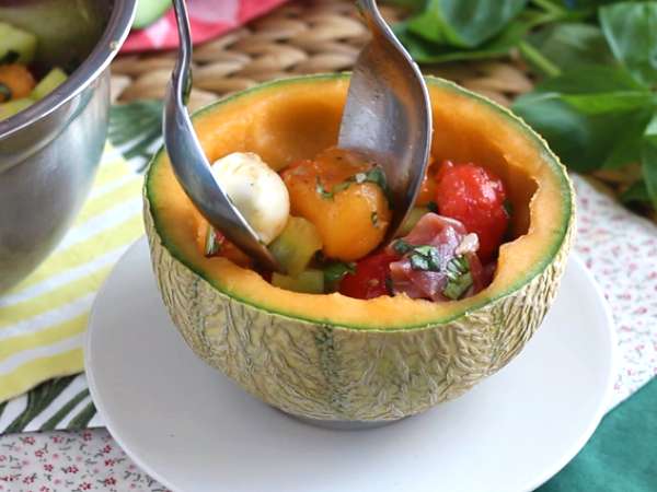 Салата от пъпеш върху пъпеш - Подготовка стъпка 4