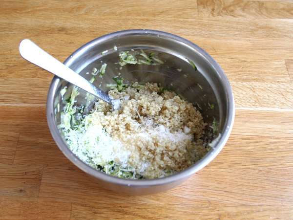 Омлет от тиквички и киноа - Подготовка стъпка 3