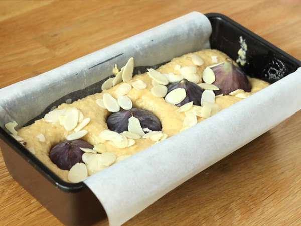 Торта със смокини и бадеми - Подготовка стъпка 3